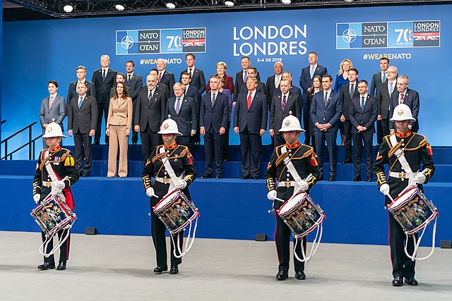 OTAN- photo de famille-Londres-4 décembre 2019-70e anniversaire