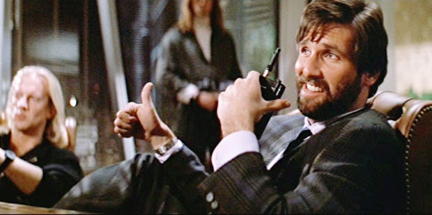 Interview de Hart Bochner : Ellis dans Die Hard, réalisation et plus |  Repaire de Geek